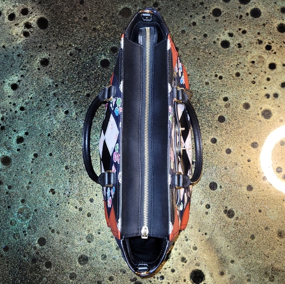 COACH SWAGGER FLORAL PATCHWORK CARRYALL MULTI-COLOR SATCHEL BAG F38210 - Picture 10 of 16